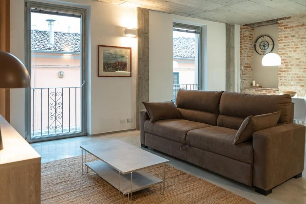 Centro Storico Recinto Dei Nobili 1 - Private Parking Apartment Asti Luaran gambar